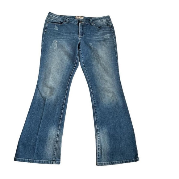 l.e.i. Denim - l.e.i. Low rise boot flare leg distressed embroidered denim jeans. Size …